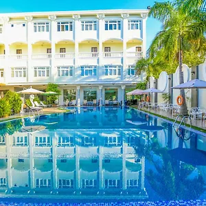Hotel Eden Plaza